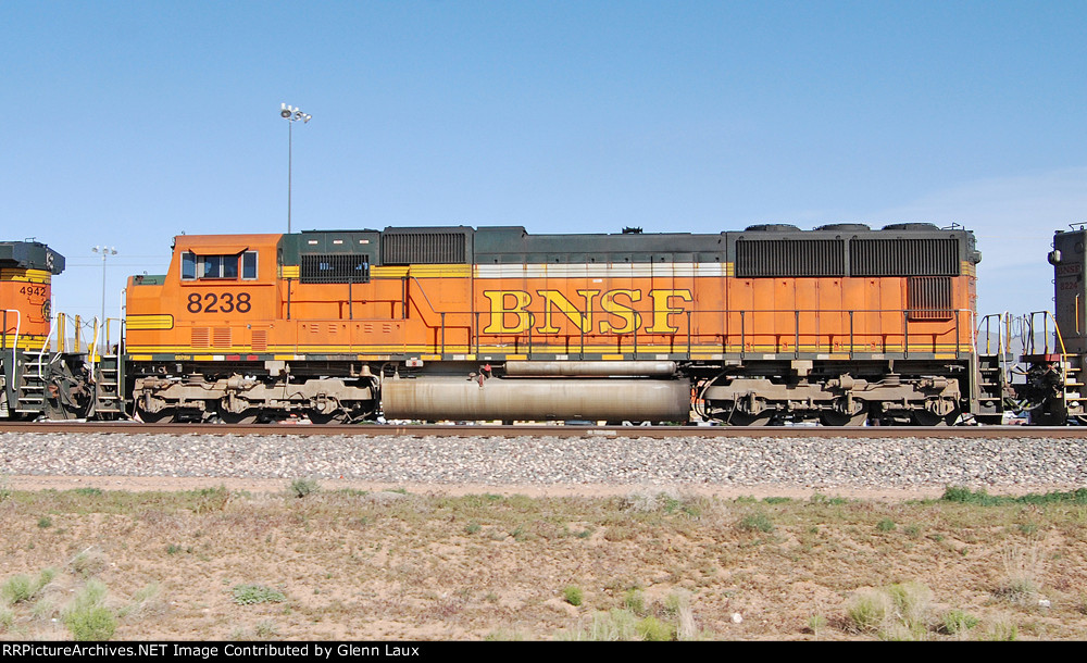 BNSF 8238